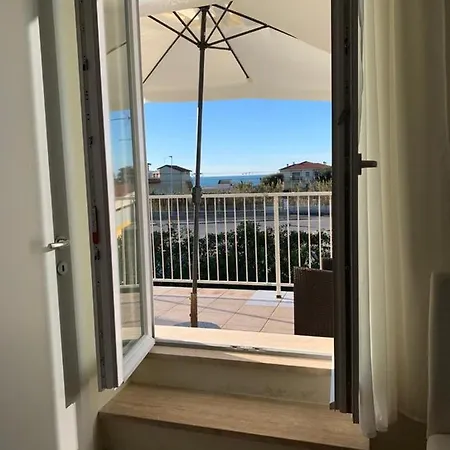 Acquaviva Experience Bed & Breakfast 3*