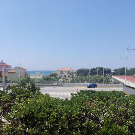 Acquaviva Experience Bed & Breakfast San Vincenzo