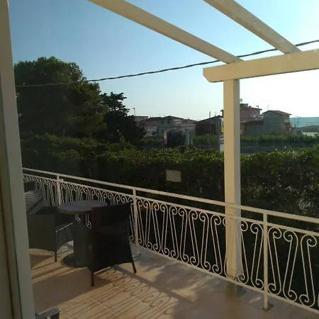 Acquaviva Experience Bed & Breakfast 3*